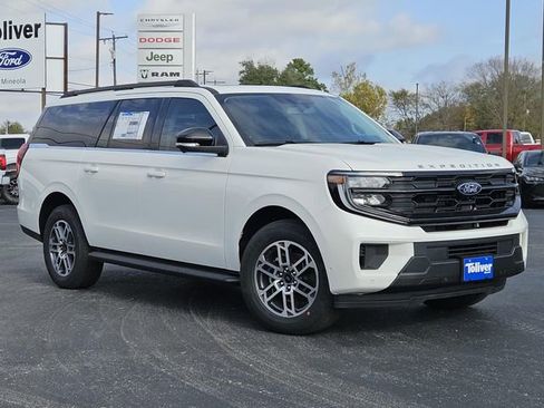 New 2025 Ford Expedition Max Active image 2