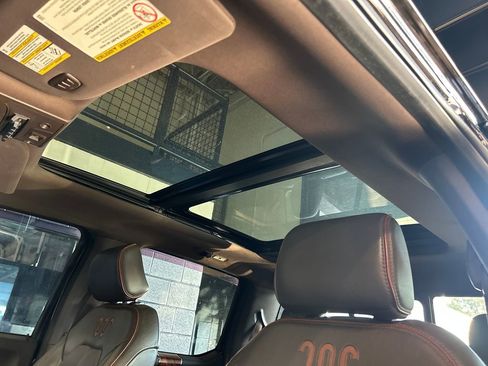 Used 2017 Ford F250 King Ranch w/ King Ranch Ultimate Package image 10