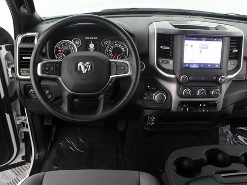 Used 2024 RAM 2500 Big Horn w/ Bed Utility Group image 10