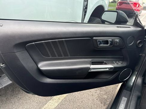 Used 2015 Ford Mustang GT Premium w/ Equipment Group 401A RWD image 23