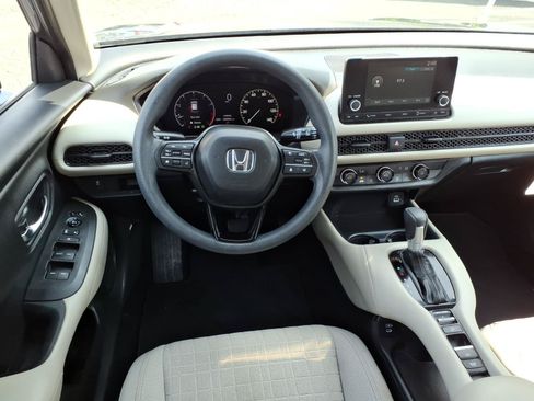 Used 2024 Honda HR-V LX image 7