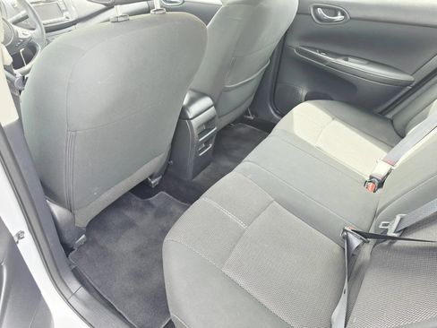 Used 2018 Nissan Sentra S FWD image 10