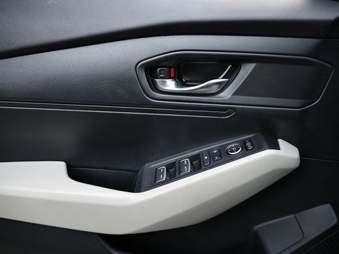 Used 2023 Honda Accord LX image 14