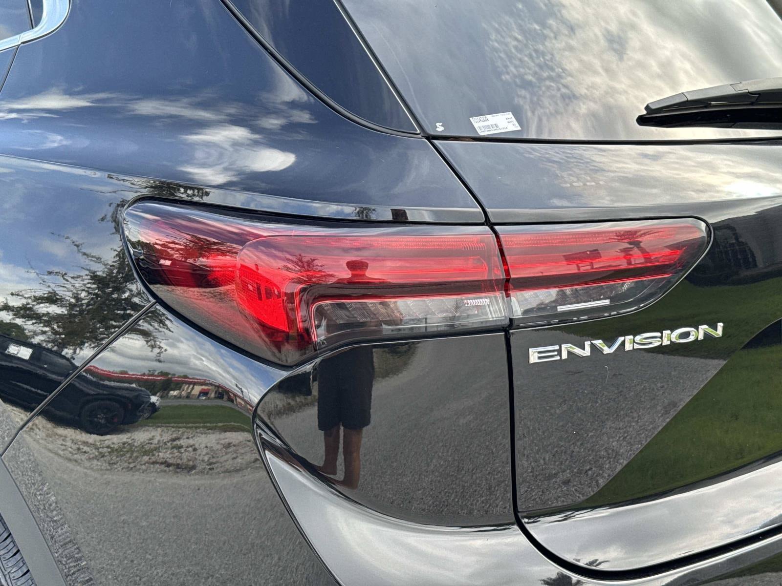 Used 2022 Buick Envision Essence w/ Technology Package I FWD image 11