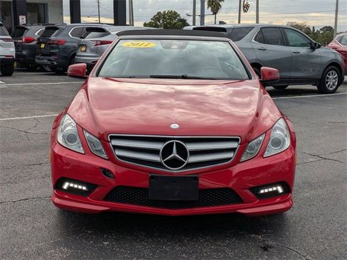Used 2011 Mercedes-Benz E 550 Cabriolet image 2