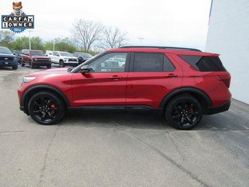 Used 2020 Ford Explorer ST w/ ST Street Pack AWD/4WD image 2