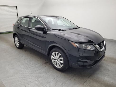 Used 2021 Nissan Rogue Sport S image 11