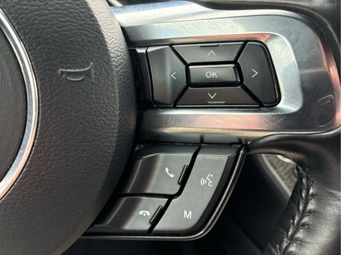 Used 2022 Ford Mustang Premium RWD image 10