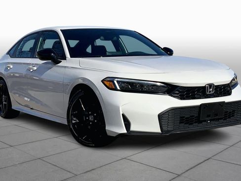 Used 2026 Honda Civic Sport image 2