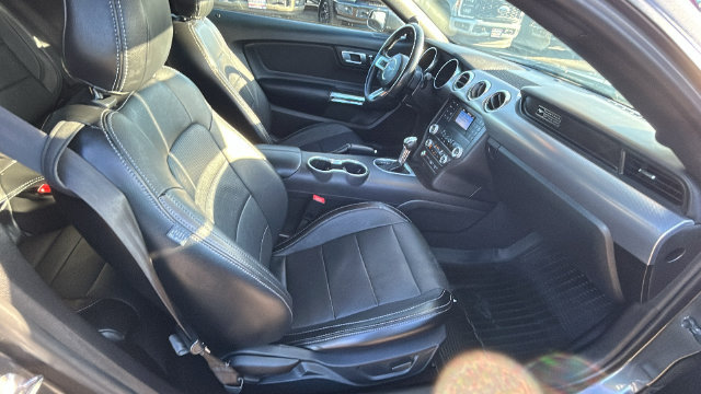 Certified 2020 Ford Mustang GT RWD image 13