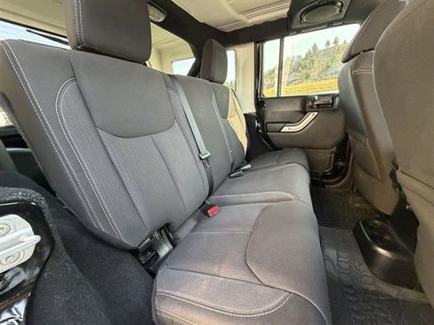 Used 2013 Jeep Wrangler Unlimited Sahara w/ Connectivity Group AWD/4WD image 41