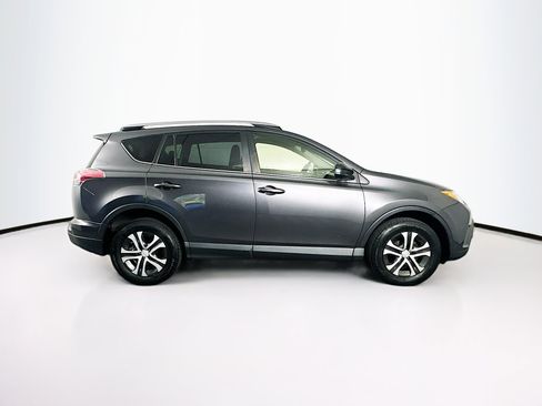 Used 2018 Toyota RAV4 LE w/ All Weather Liner Package AWD/4WD image 10