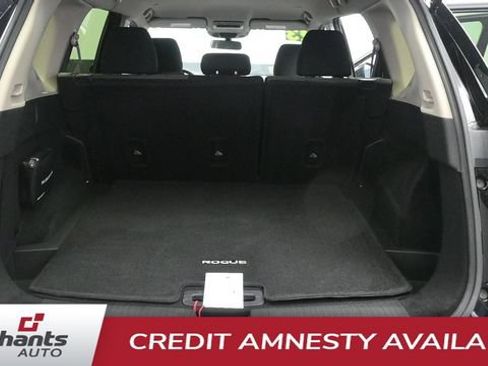 Used 2023 Nissan Rogue SV FWD image 12