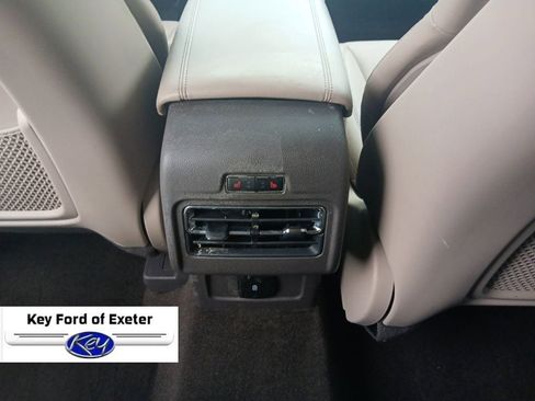Used 2022 Lincoln Corsair Reserve w/ Equipment Group 201A AWD/4WD image 18
