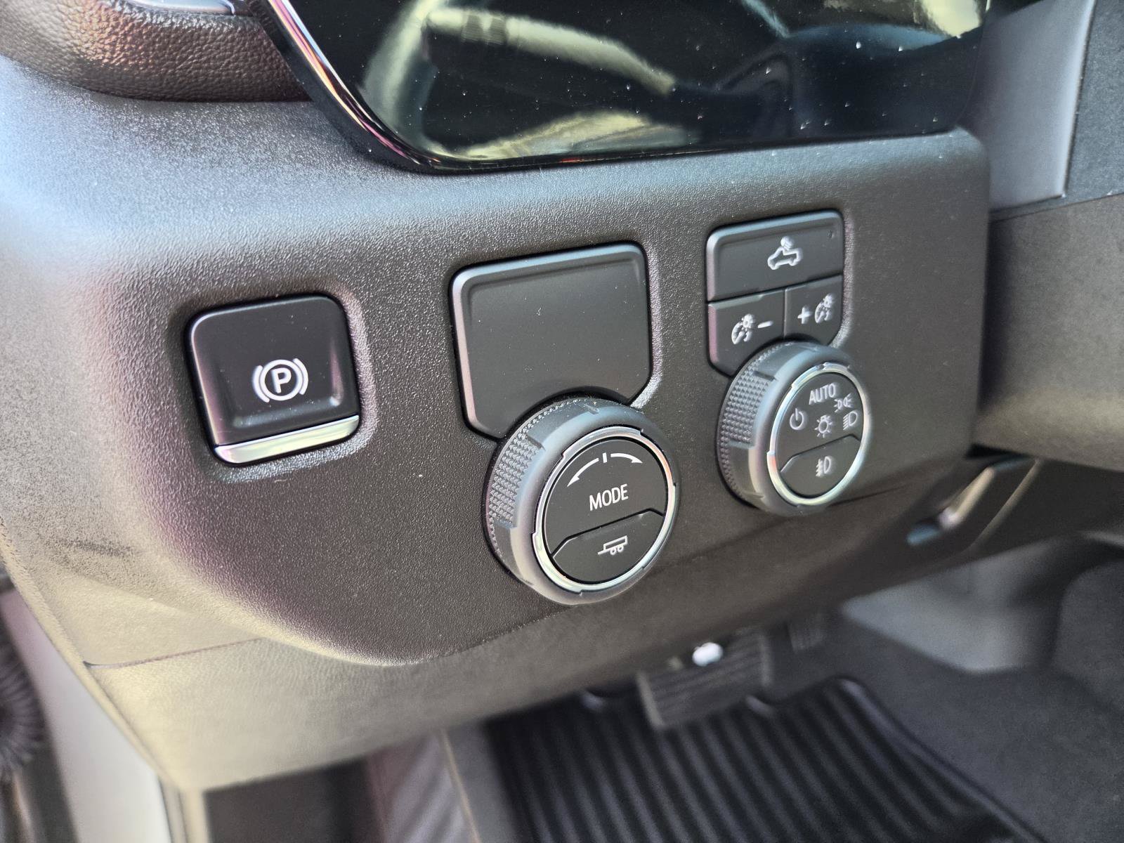Used 2026 Chevrolet Silverado 1500 RST RWD image 17