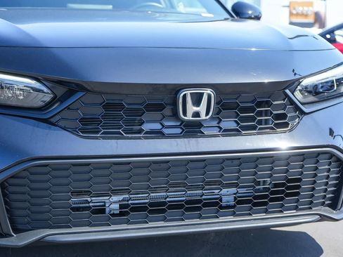 Used 2025 Honda Civic Sport image 5