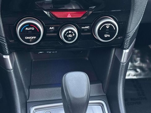 Used 2023 Subaru Forester Premium image 29