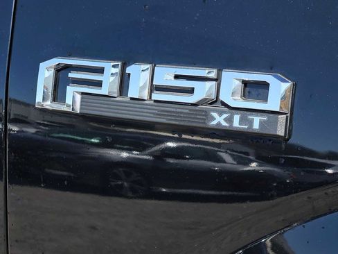 Used 2016 Ford F150 XLT w/ Equipment Group 302A Luxury image 12