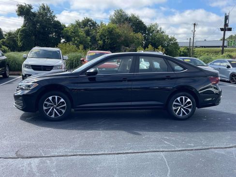 Used 2024 Volkswagen Jetta S FWD image 4