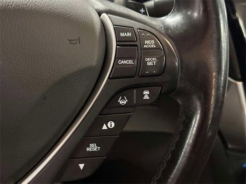 Used 2020 Acura ILX w/ Premium Package image 24