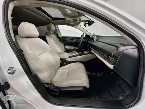 Used 2023 Honda Accord EX image 26