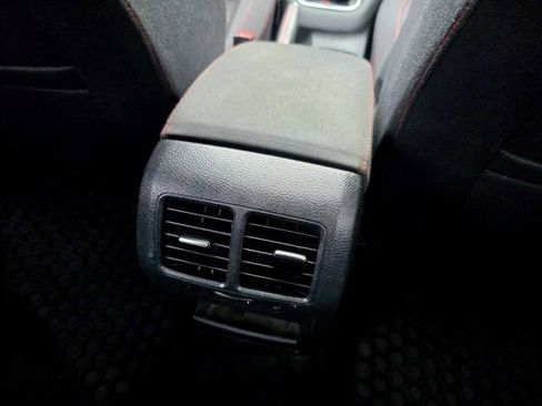 Used 2013 Volkswagen GTI 2-Door image 30