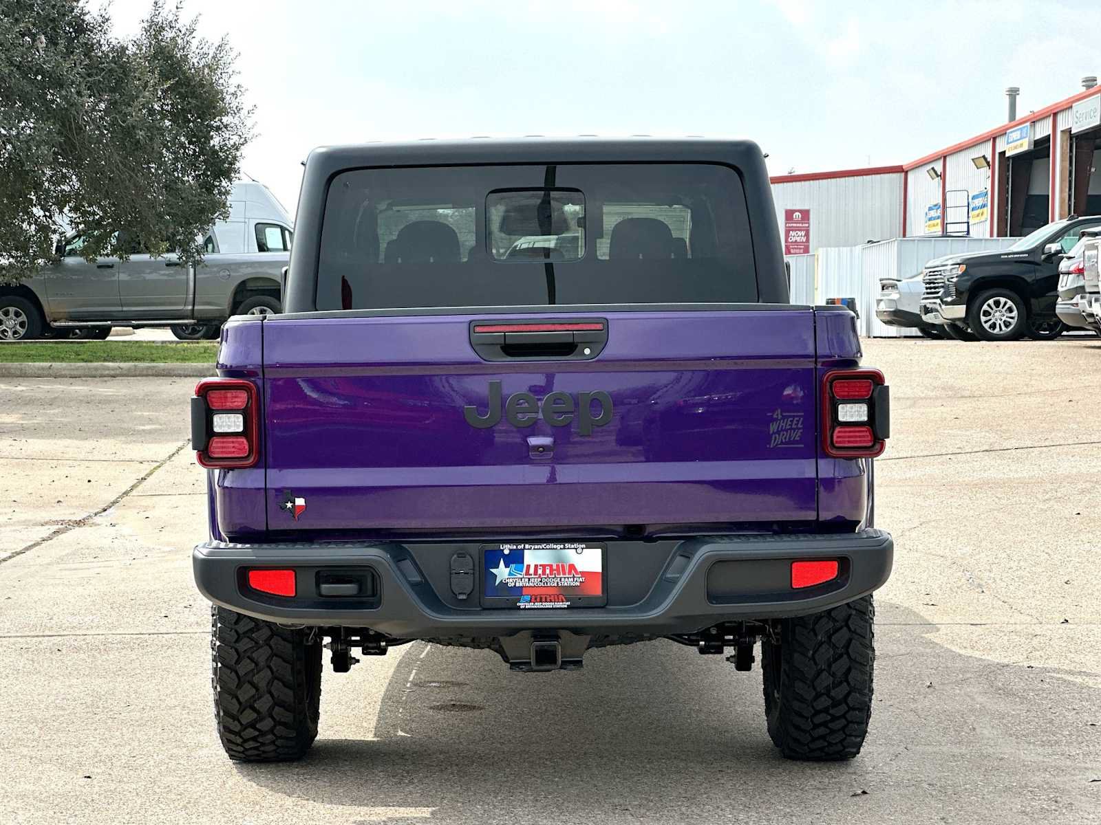 New 2026 Jeep Gladiator Sport AWD/4WD image 14