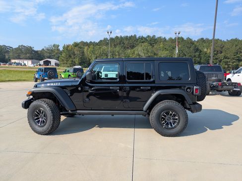 New 2025 Jeep Wrangler Willys image 5