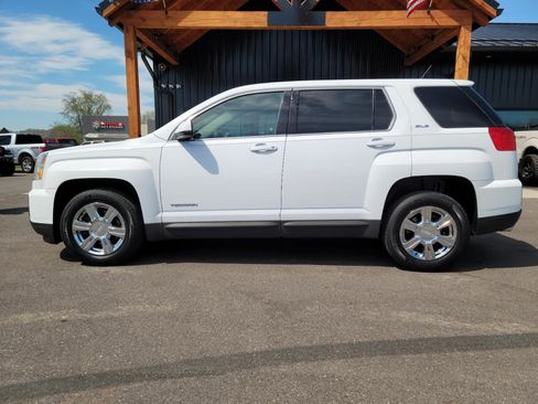 Used 2016 GMC Terrain SLE image 20