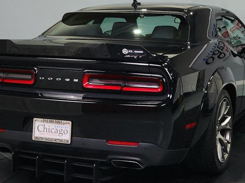 Used 2015 Dodge Challenger SRT w/ Technology Group RWD image 11