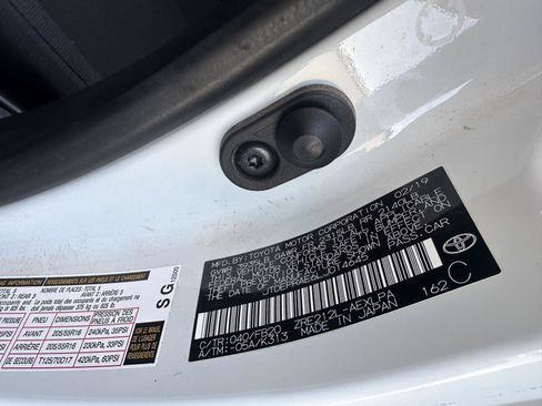 Used 2020 Toyota Corolla LE w/ Carpet Mat Package (TMS) FWD image 22