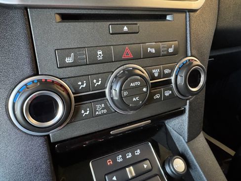 Used 2016 Land Rover LR4 HSE LUX AWD/4WD image 81