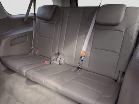 Used 2015 Chevrolet Suburban LTZ image 48