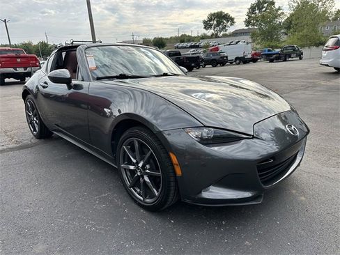 Used 2019 MAZDA MX-5 Miata RF Grand Touring image 10
