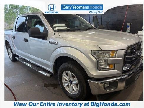 Used 2017 Ford F150 XLT image 14