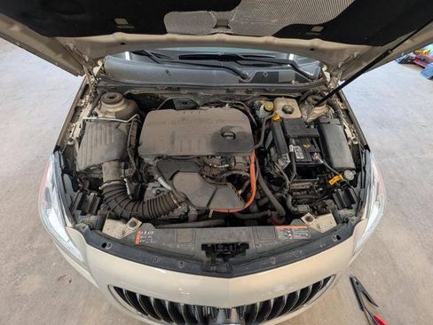 Used 2012 Buick Regal Leather FWD image 35