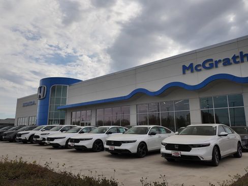 Used 2025 Honda Accord Sport image 19