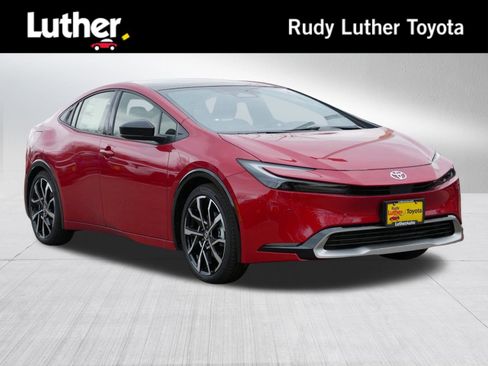 New 2026 Toyota Prius Plug-In Hybrid image 1