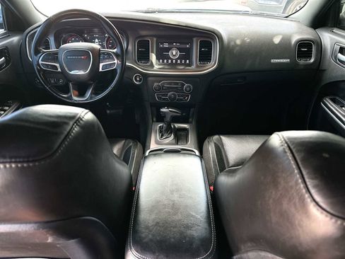 Used 2022 Dodge Charger SXT w/ Leather Interior Group RWD image 25