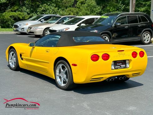 Used 2003 Chevrolet Corvette Convertible w/ Preferred Equipment Group1 image 35