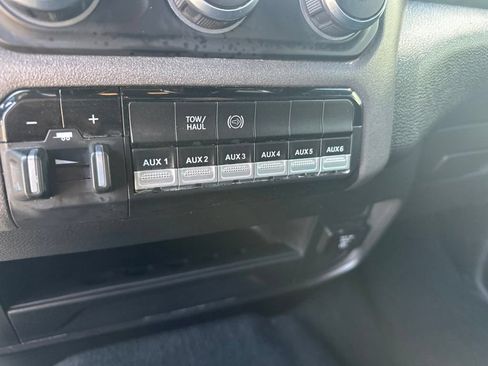 Used 2022 RAM 3500 Tradesman AWD/4WD image 16