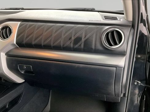 Used 2018 Toyota Tundra Platinum AWD/4WD image 23