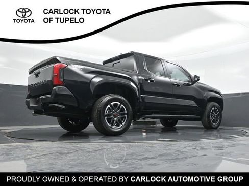 Used 2024 Toyota Tacoma TRD Sport w/ TRD Sport Premium Package image 33