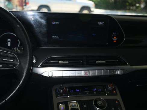 Used 2022 Hyundai Palisade Calligraphy FWD image 19