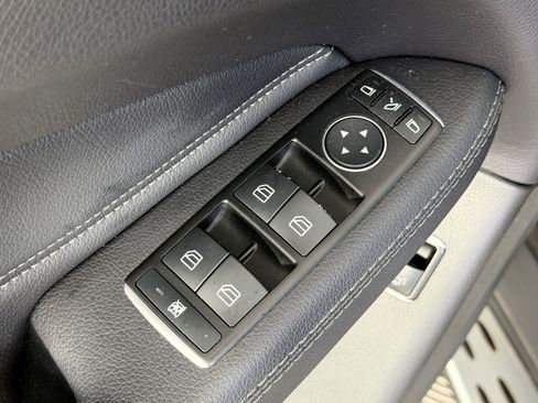 Used 2017 Mercedes-Benz GLE 350 image 24