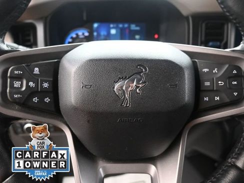 Used 2022 Ford Bronco Wildtrak image 9