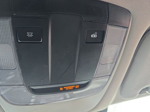 Used 2023 Kia Sorento LX image 29