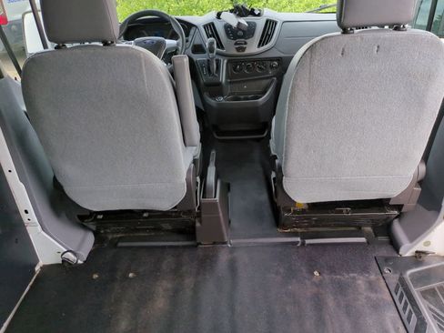 Used 2017 Ford Transit 150 image 17