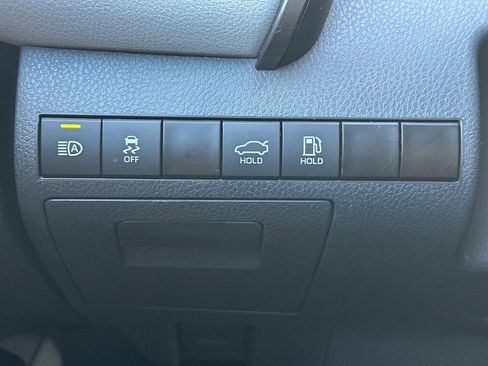 Used 2023 Toyota Camry LE image 30