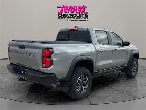 Used 2025 Chevrolet Colorado ZR2 w/ Technology Package image 5